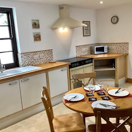 Scarborough House - Adults Only Holiday Home 토키 외부 사진