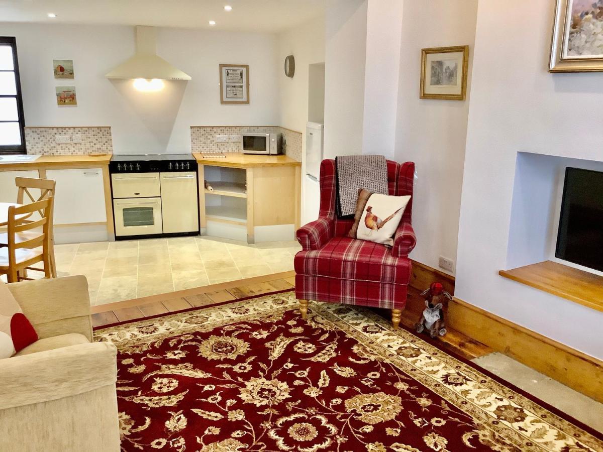 Scarborough House - Adults Only Holiday Home 토키 외부 사진