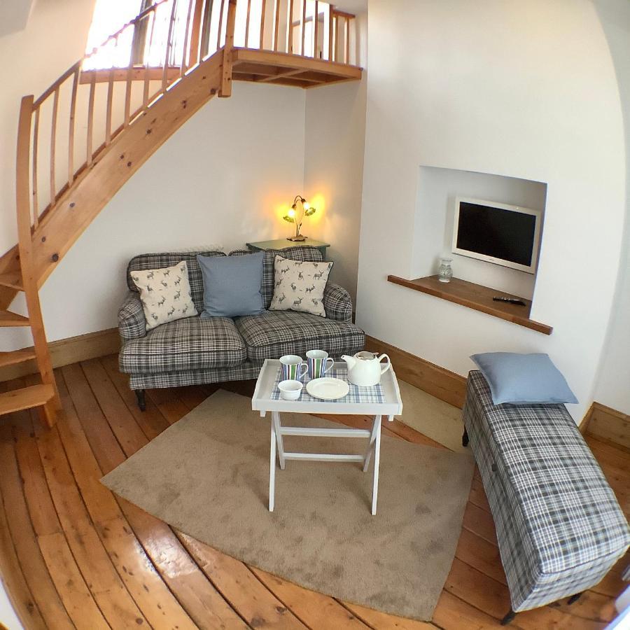 Scarborough House - Adults Only Holiday Home 토키 외부 사진
