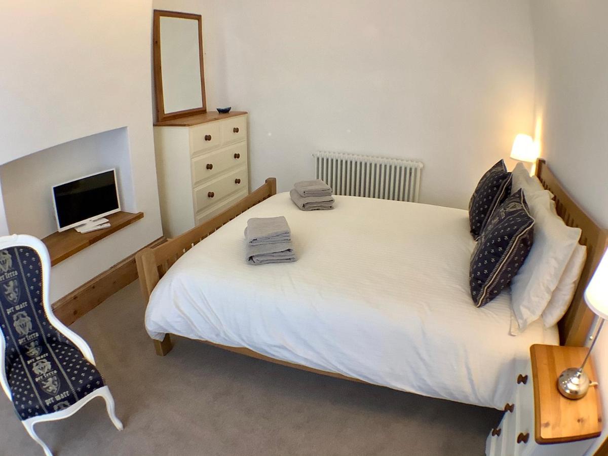 Scarborough House - Adults Only Holiday Home 토키 외부 사진